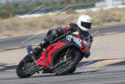 media/Oct-13-2025-Moto Forza (Mon) [[a66d839500]]/2-A Group/Session 3 (Turn 16)/
